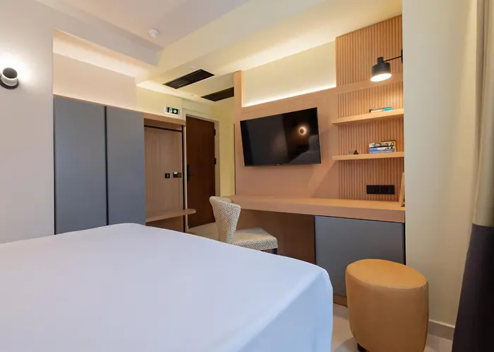 Otel Sokratis 2*