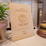 索克拉提斯酒店