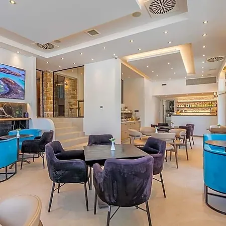 索克拉提斯酒店 酒店