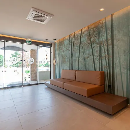 فندق Sokratis 2*